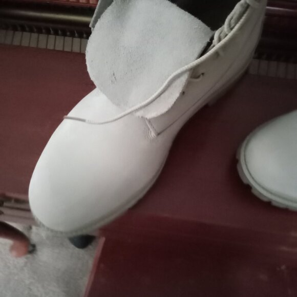 Timberland boots - Picture 1 of 1